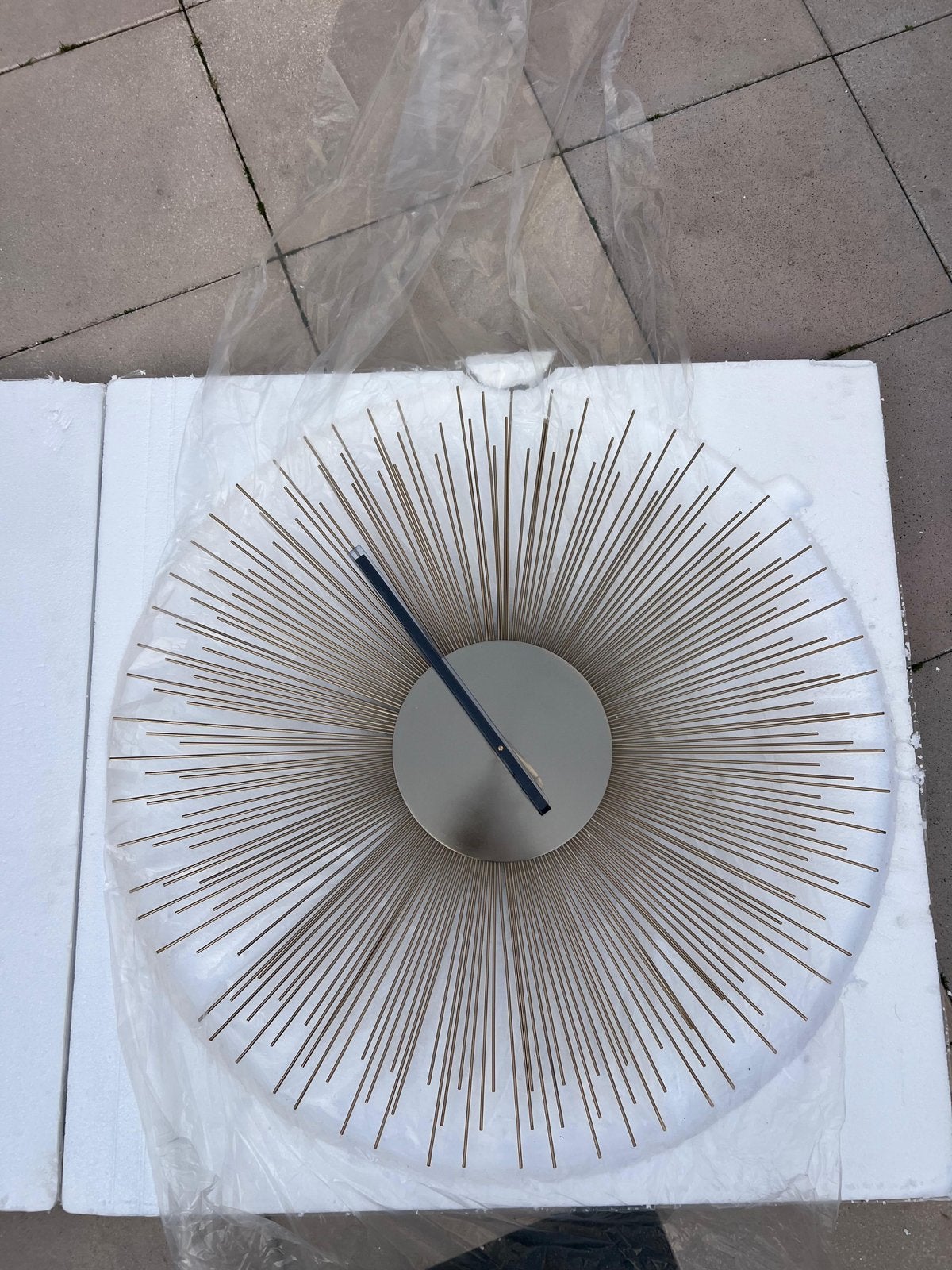 Richmond Interiors klok nieuw in doos, Ophalen, Goud, Wandklok, Analoog
