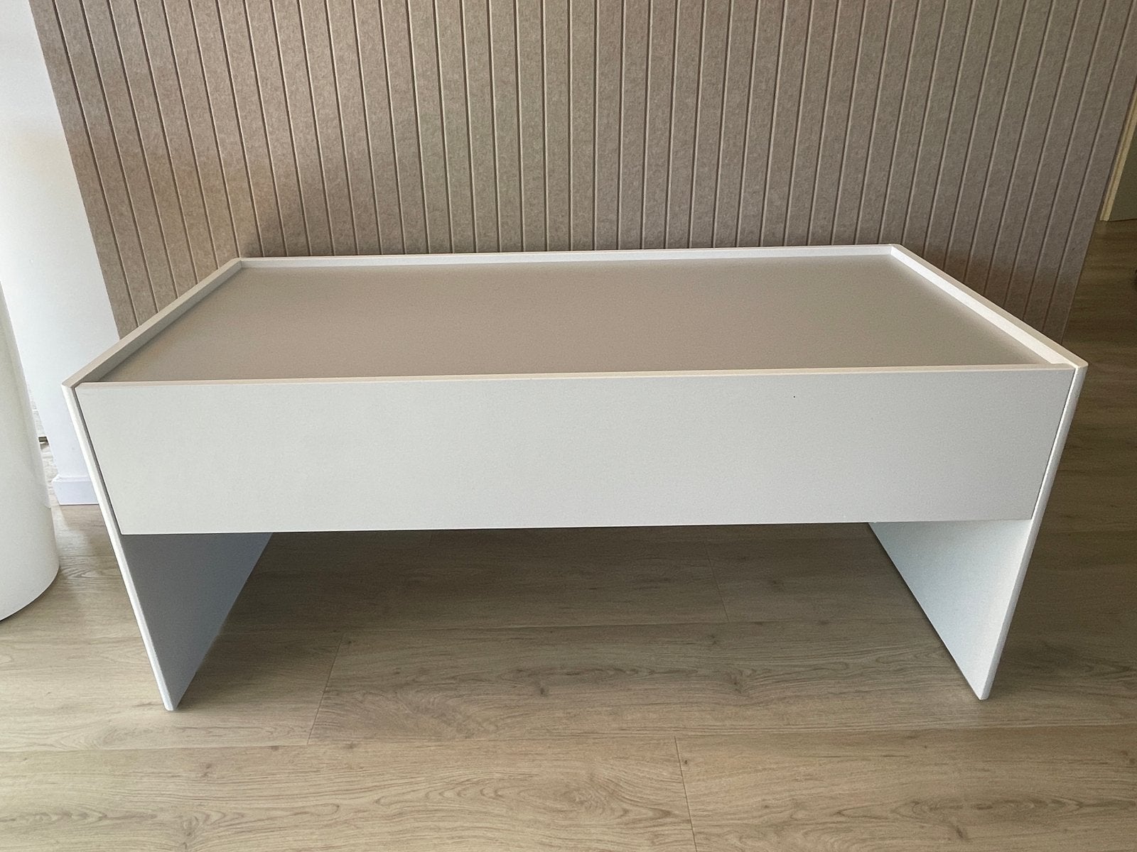 Ikea Dundra Speeltafel met Lade, Ophalen, Zo goed als nieuw