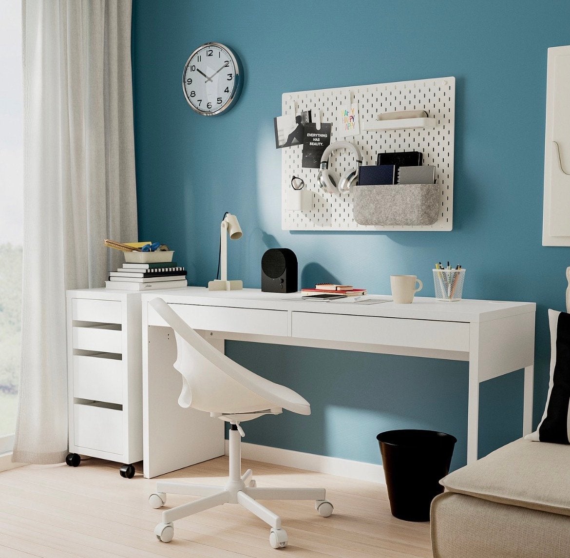 IKEA MICKE Bureau Wit 142x50 cm met 2 lades, Ophalen, Zo goed als nieuw, IKEA, Computerbureau