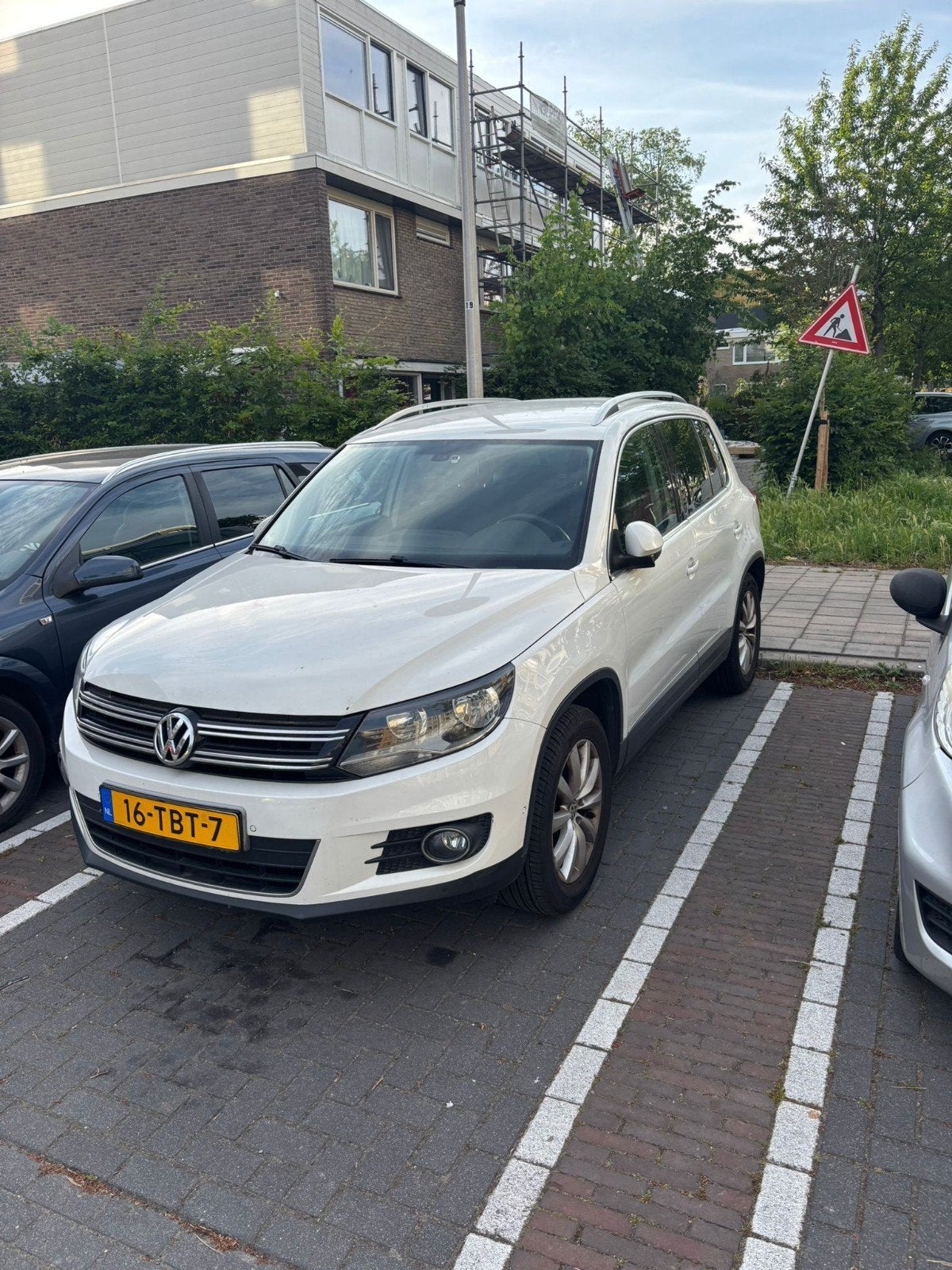 Volkswagen Tiguan 1.4 TSI 118KW BMT 2012 Wit, Auto's, Euro 5, 15 km/l, 1800 kg, Zwart