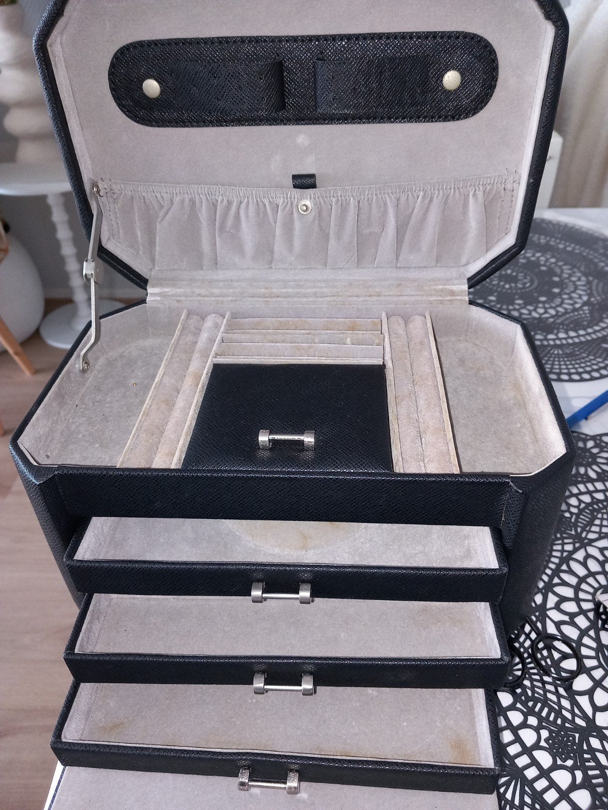Sieraden box, Sieraden, Tassen en Uiterlijk, Beautycases, Ophalen of Verzenden, Gebruikt