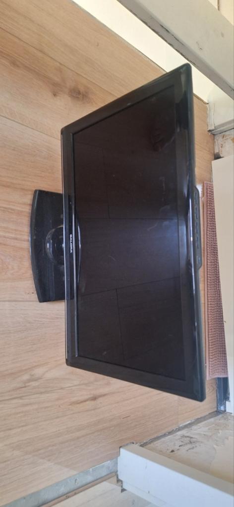 Salora TV met afstandsbediening (geen kabel), Audio, Tv en Foto, Televisies, Ophalen, Gebruikt, Overige merken
