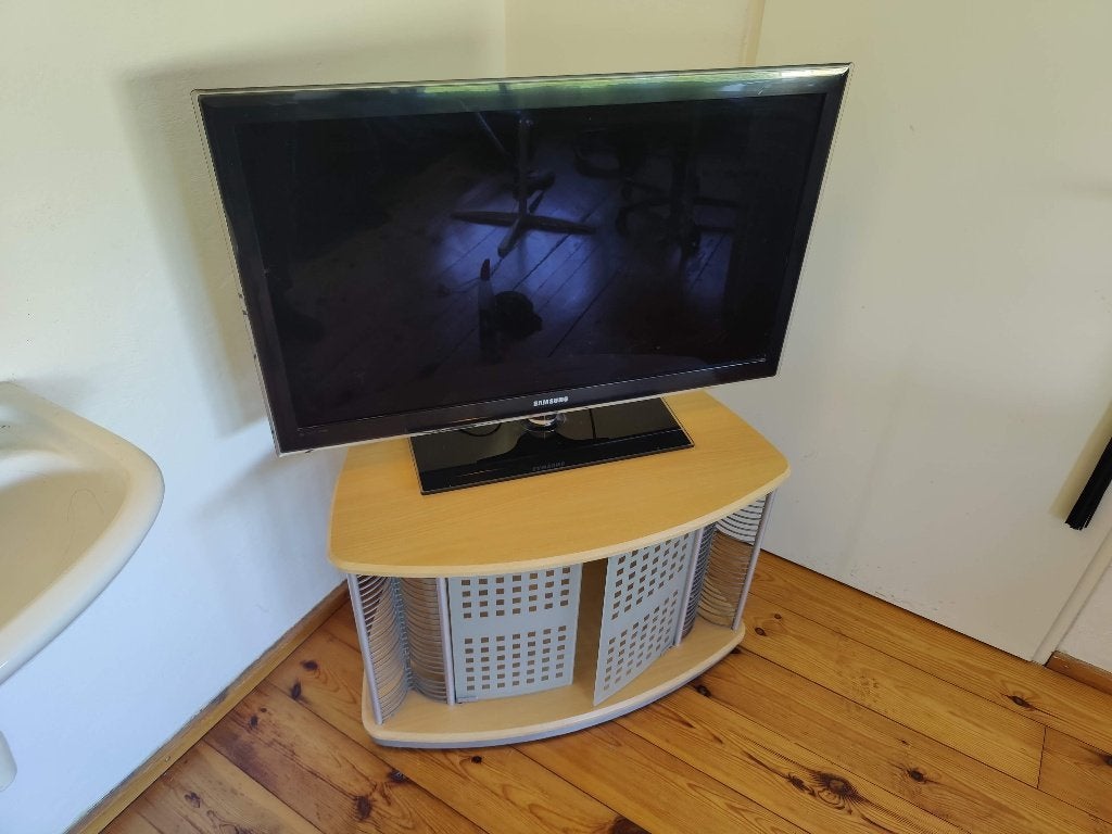 Samsung LED TV 40" met TV-meubel