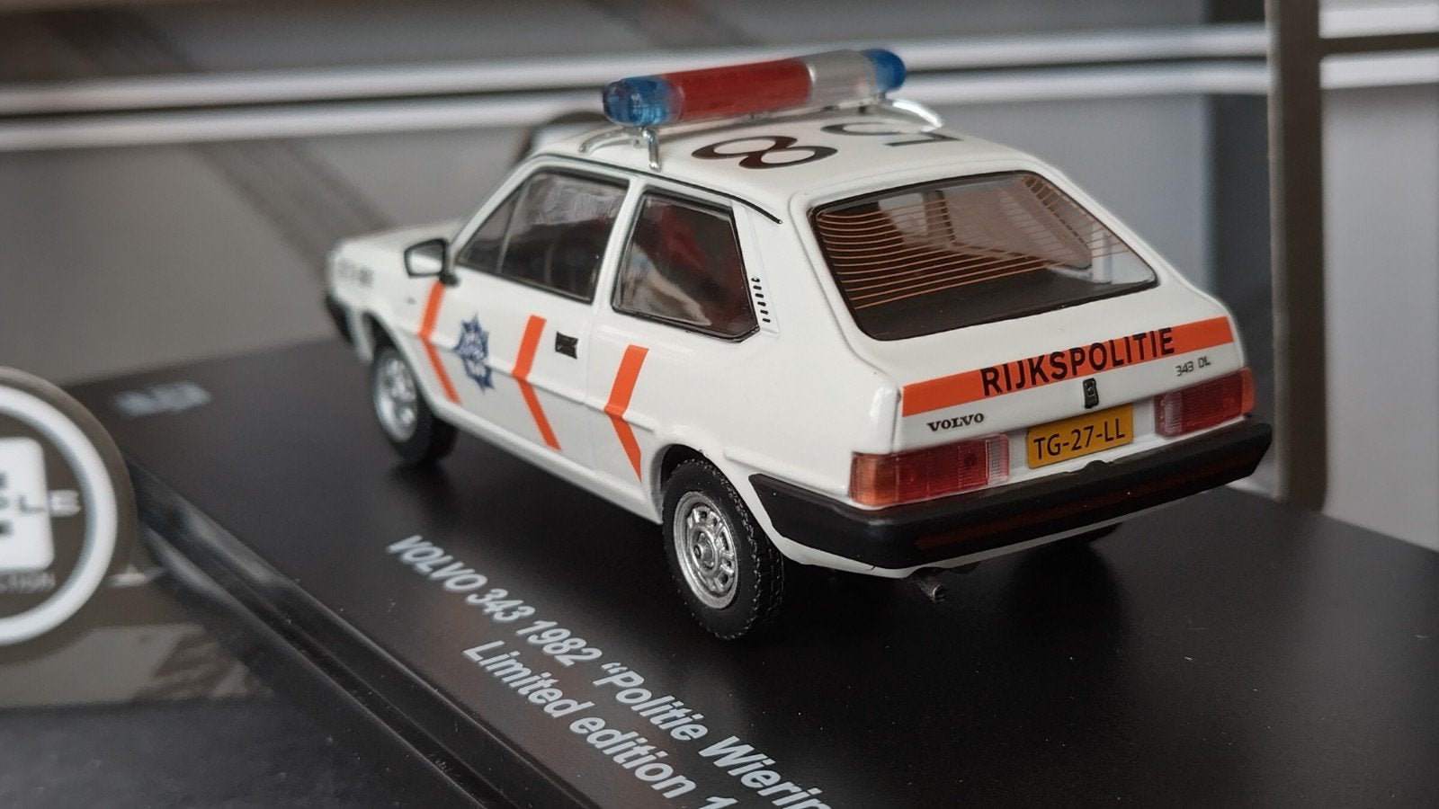 Volvo 343 Politie Wieringerwerf 1:43 Triple 9 Pol, Overige merken, Auto, Verzenden, Triple 9