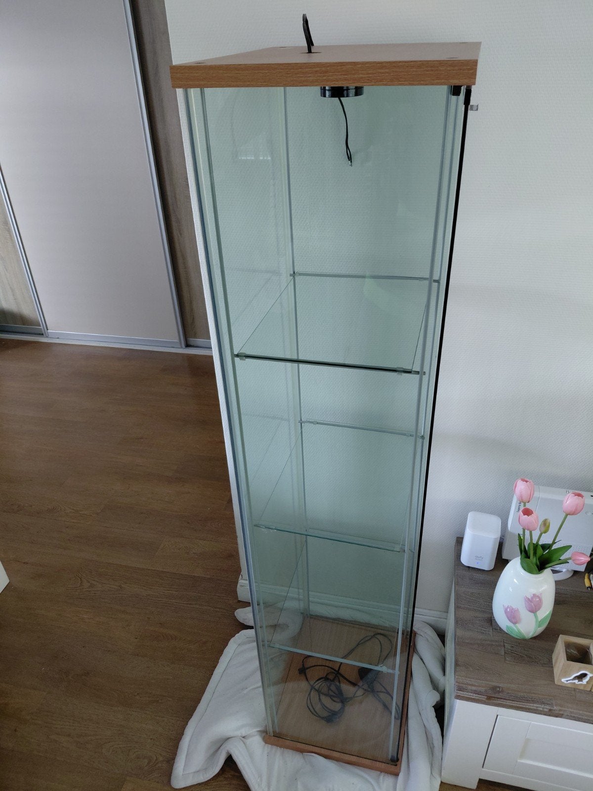 Ikea Vitrinekast, Huis en Inrichting, Kasten | Vitrinekasten, 25 tot 50 cm, Ophalen