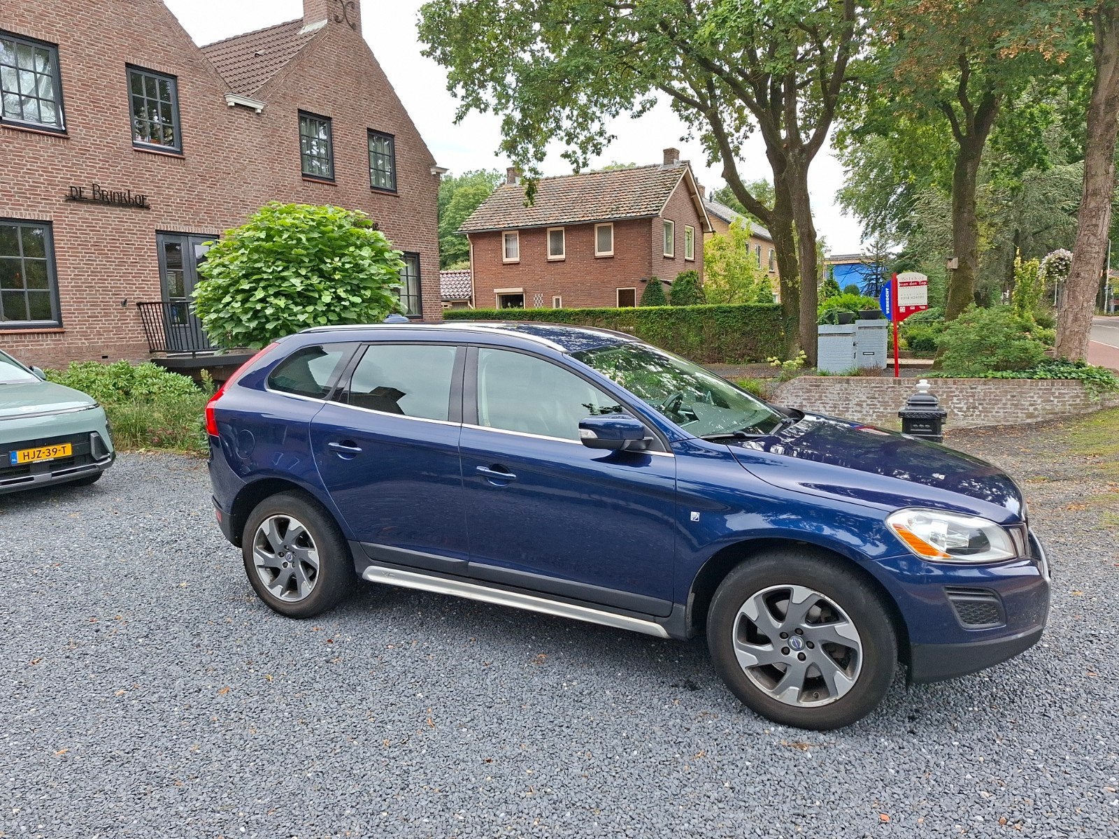 Volvo XC60 T5 Ocean Race Automaat, 1800 kg, 4 cilinders, Blauw, Origineel Nederlands