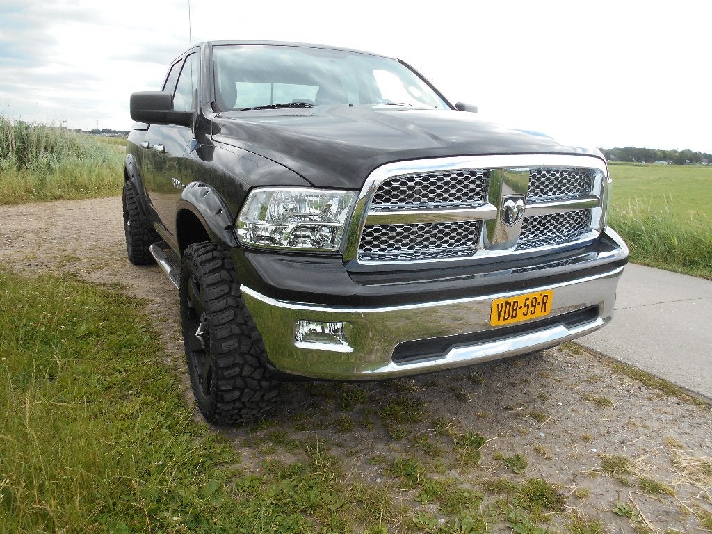 Dodge Ram 1500 4.7 V8 Automaat 2009 4x4 NETTE AUTO JAAR APK, Automaat, Stof, 8 cilinders, Zwart
