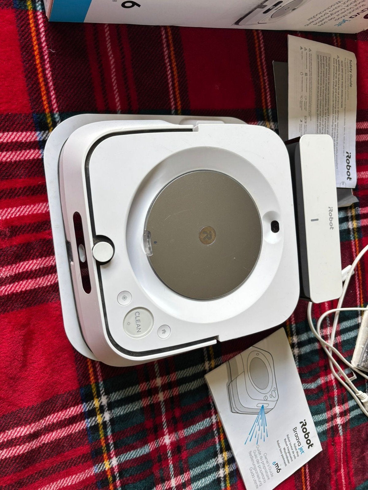 iRobot Braava jet m6 Robot Dweilmachine, IRobot, Bedienbaar via app, Ophalen of Verzenden, Zo goed als nieuw