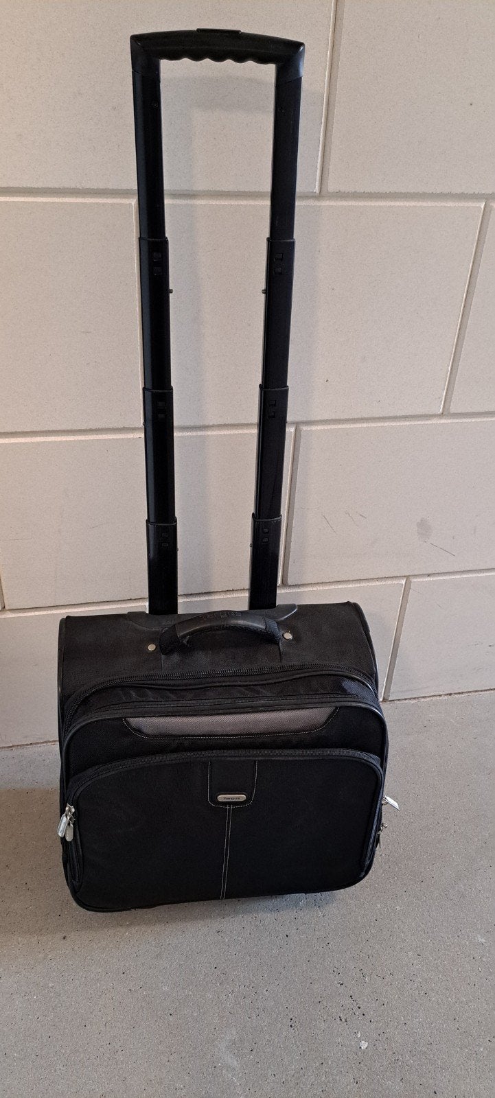 Laptop tas merk Targus, Computers en Software, Laptoptassen, Ophalen of Verzenden, 17 inch of meer