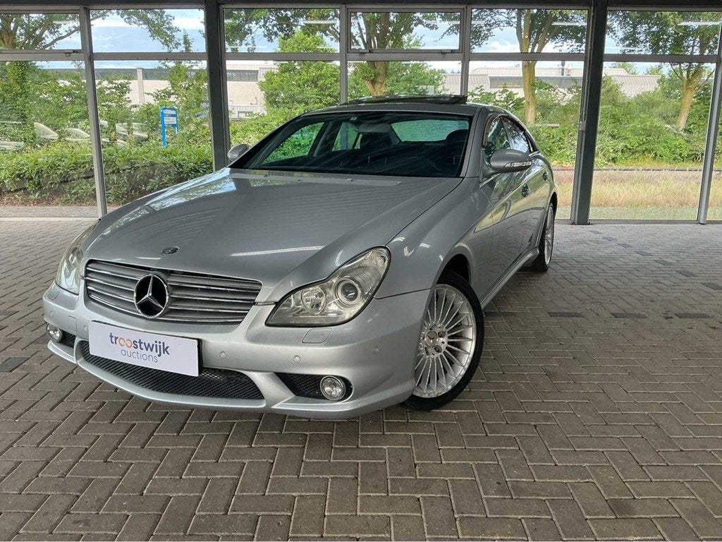 Mercedes CLS500 AMG C219 | 5.0 V8 | 2005 | youngtimer | 306, Auto's, Automaat, Gebruikt, Overige carrosserieën, Bedrijf