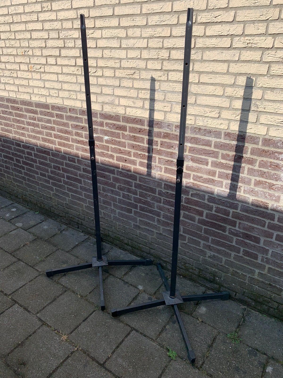 Twee stuks degelijke statieven standaard statief., Muziek en Instrumenten, Ophalen, Gebruikt, Licht of Laser