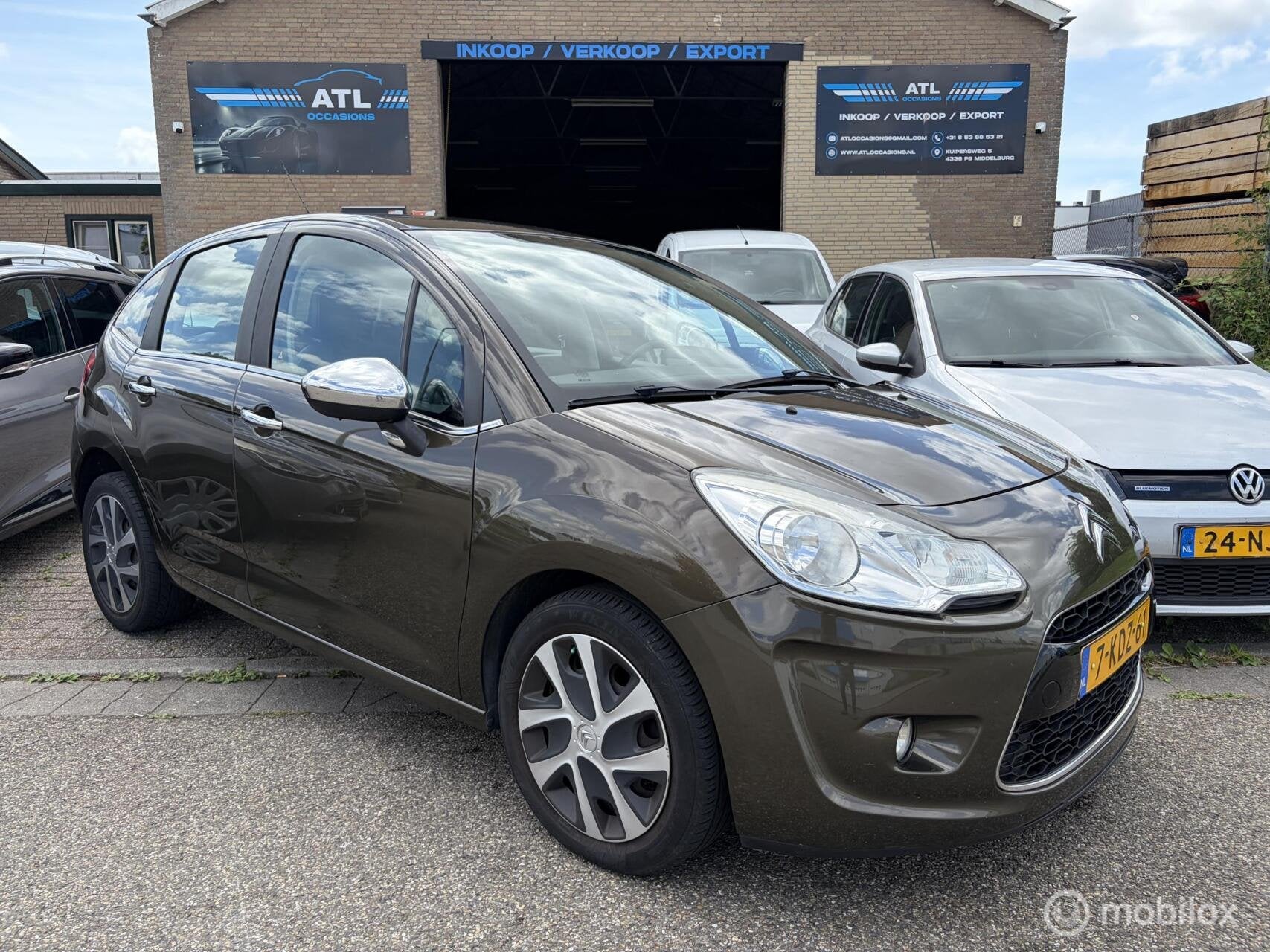 Zeer Nette Citroen C3 1.2 Exclusive APK 07/2027 DEALER ONDR., Auto's, Voorwielaandrijving, 1199 cc, Bruin, 82 pk
