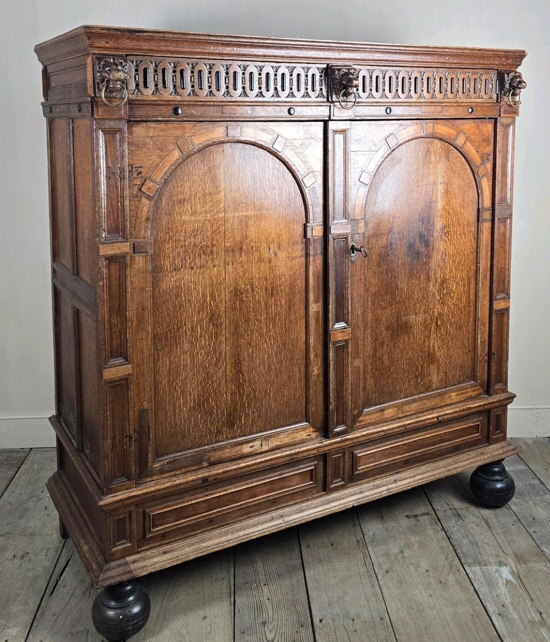 Prachtige eiken kast, Renaissance, 17e eeuw, klein!, Antiek en Kunst, Ophalen