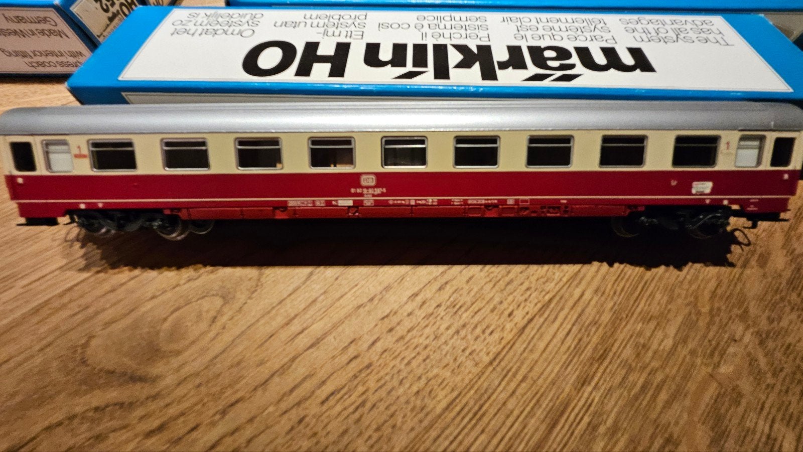 Märklin HO 4147 Personenrijtuig DB, Hobby en Vrije tijd, Modeltreinen | H0, Wisselstroom, Wagon, Ophalen of Verzenden, Zo goed als nieuw