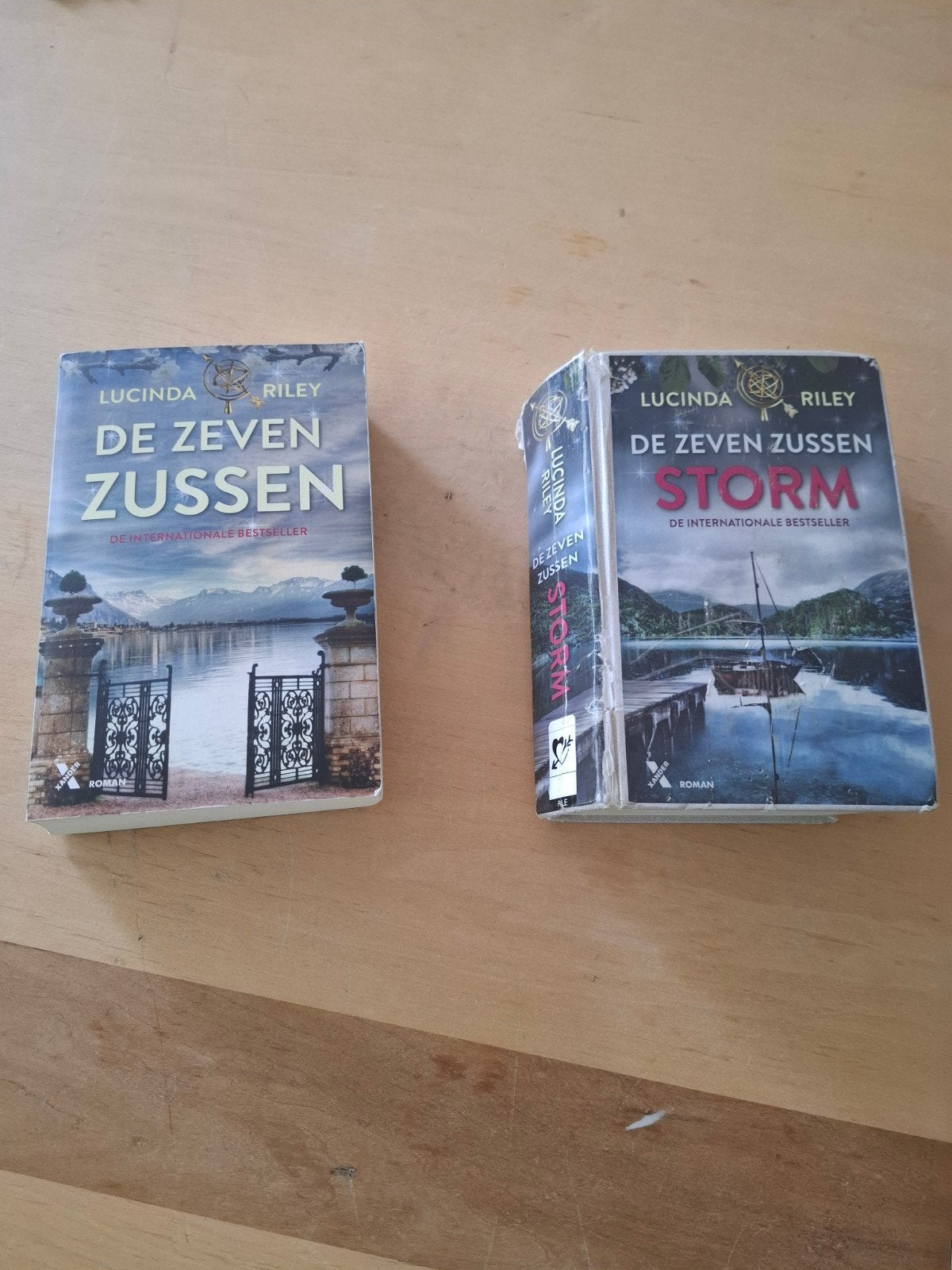 De Zeven Zussen deel 1 en Storm deel 2 - samen voor, Boeken, Ophalen, Gelezen, Lucinda Riley, Nederland