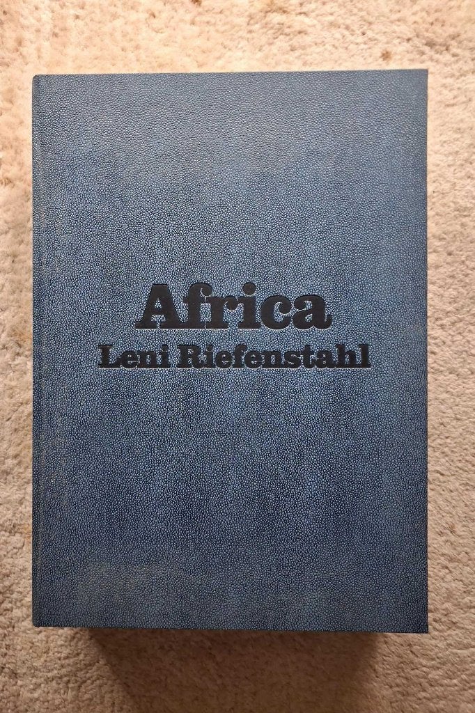 Fotoboek Africa van Leni Riefenstahl, Ophalen of Verzenden, Zo goed als nieuw, Fotografie algemeen