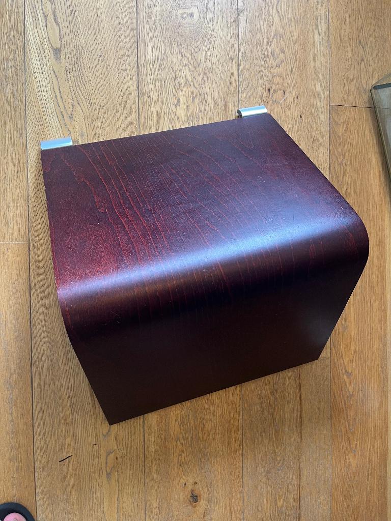 Auping kersenhout bed tafeltje, Huis en Inrichting, Slaapkamer | Nachtkastjes, Ophalen, Gebruikt, Minder dan 45 cm, Minder dan 55 cm