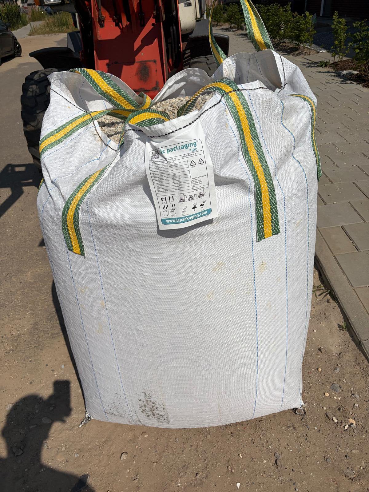 Limburgs grind 1500 kilo big bag en 30m2 worteldoek, Ophalen, Nieuw