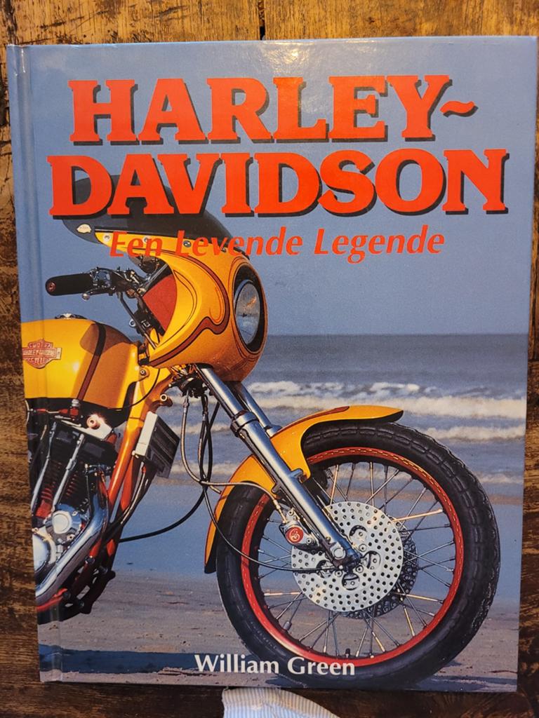 Harley Davidson, door William Green, Ophalen of Verzenden, Zo goed als nieuw