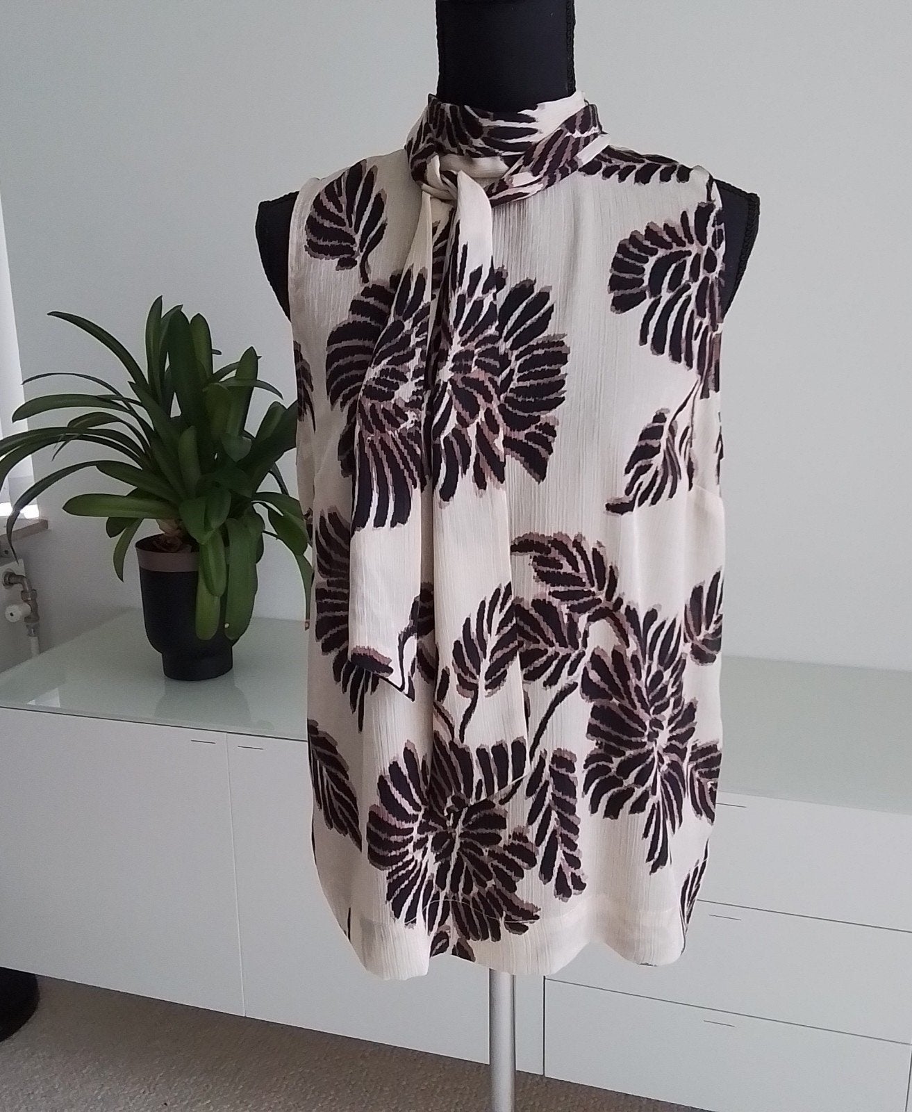 Top Studio Anneloes in beige/zwart/bruin mt S, Kleding | Dames, Tops, Verzenden, Zo goed als nieuw