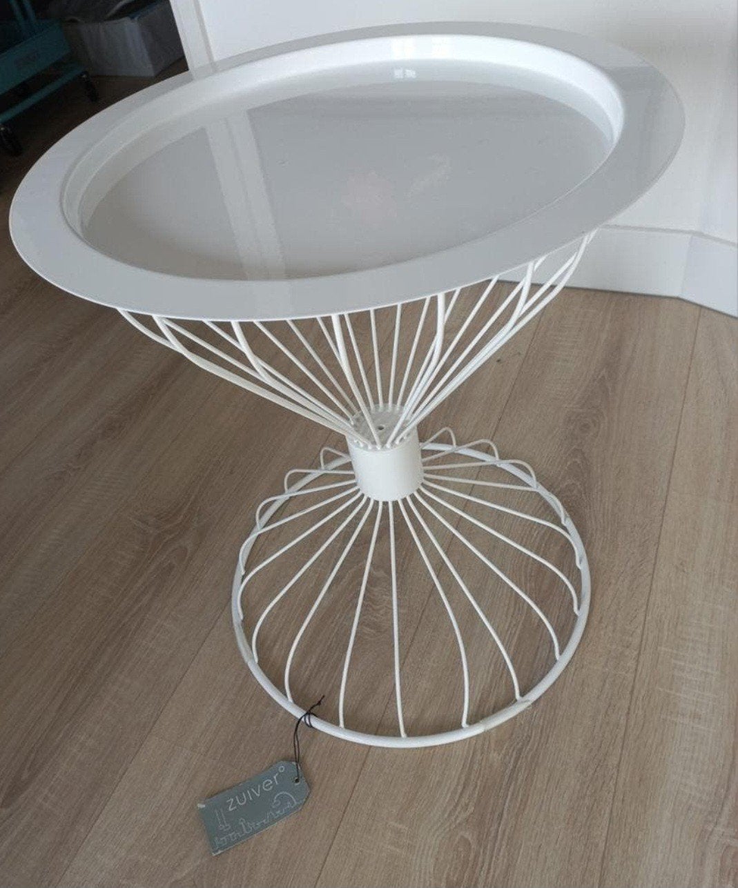 Zuiver bijzettafel - Wit metaal met dienblad, Minder dan 55 cm, Modern, Scandinavisch, Metaal of Aluminium, Rond