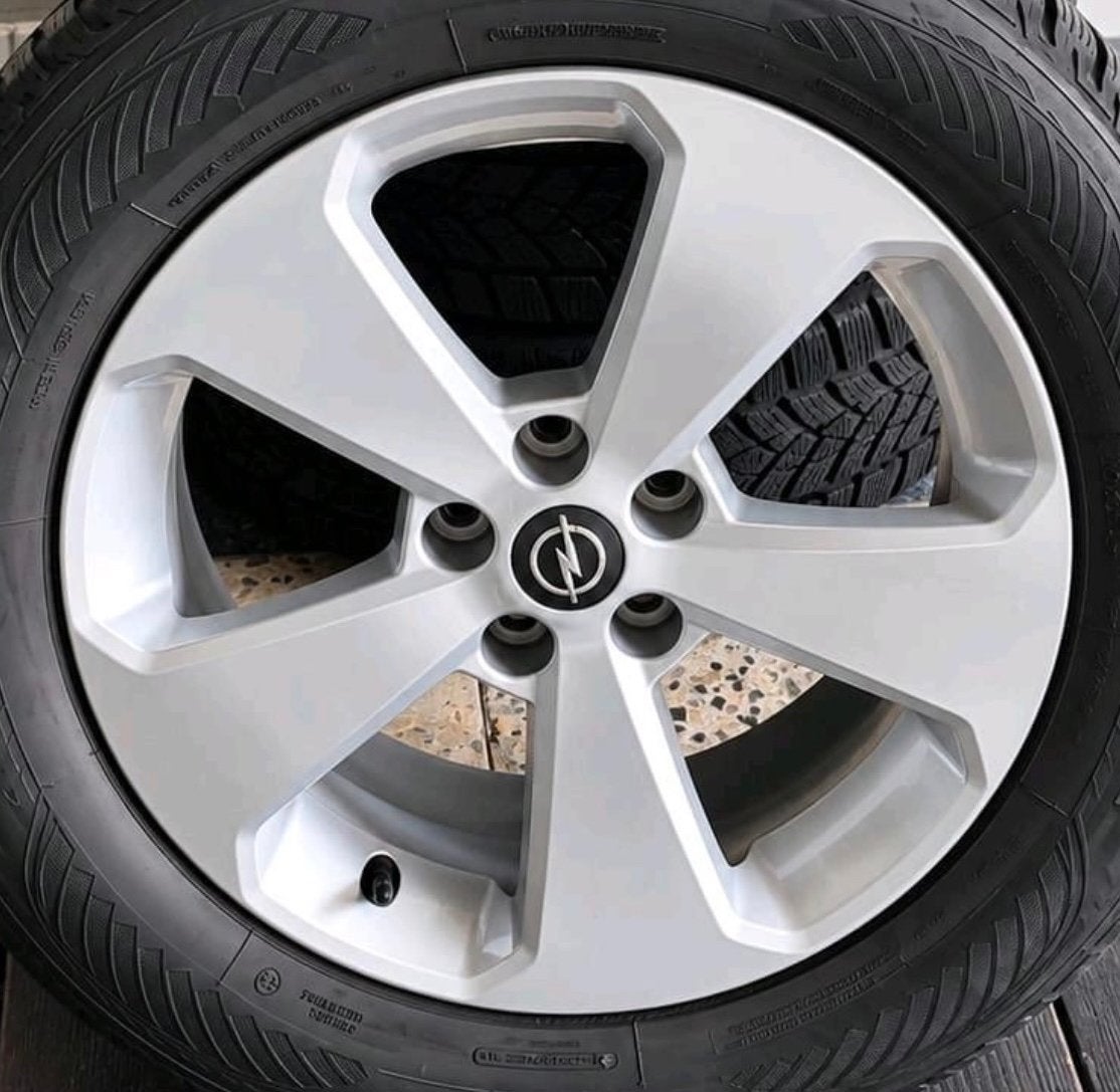 GEZOCHT Opel naafdoppen zwart orgineel, Ophalen of Verzenden