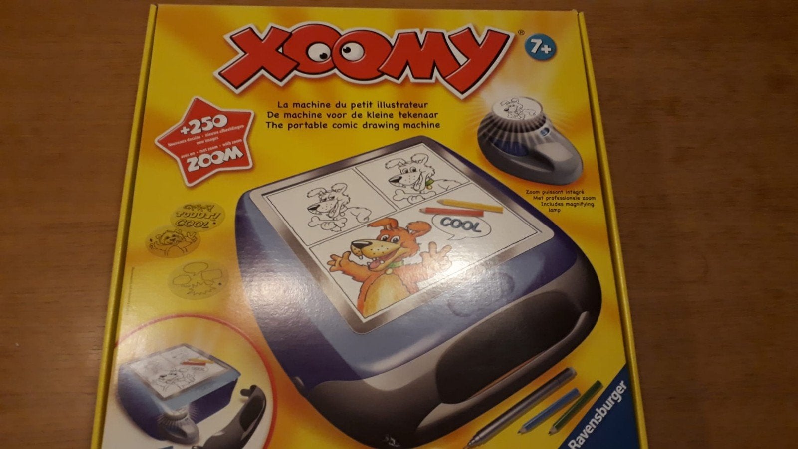 Xoomy Ravensburger Tekenmachine - Draagbare Tekenplezier, Hobby en Vrije tijd, Tekenen, Ophalen of Verzenden, Zo goed als nieuw