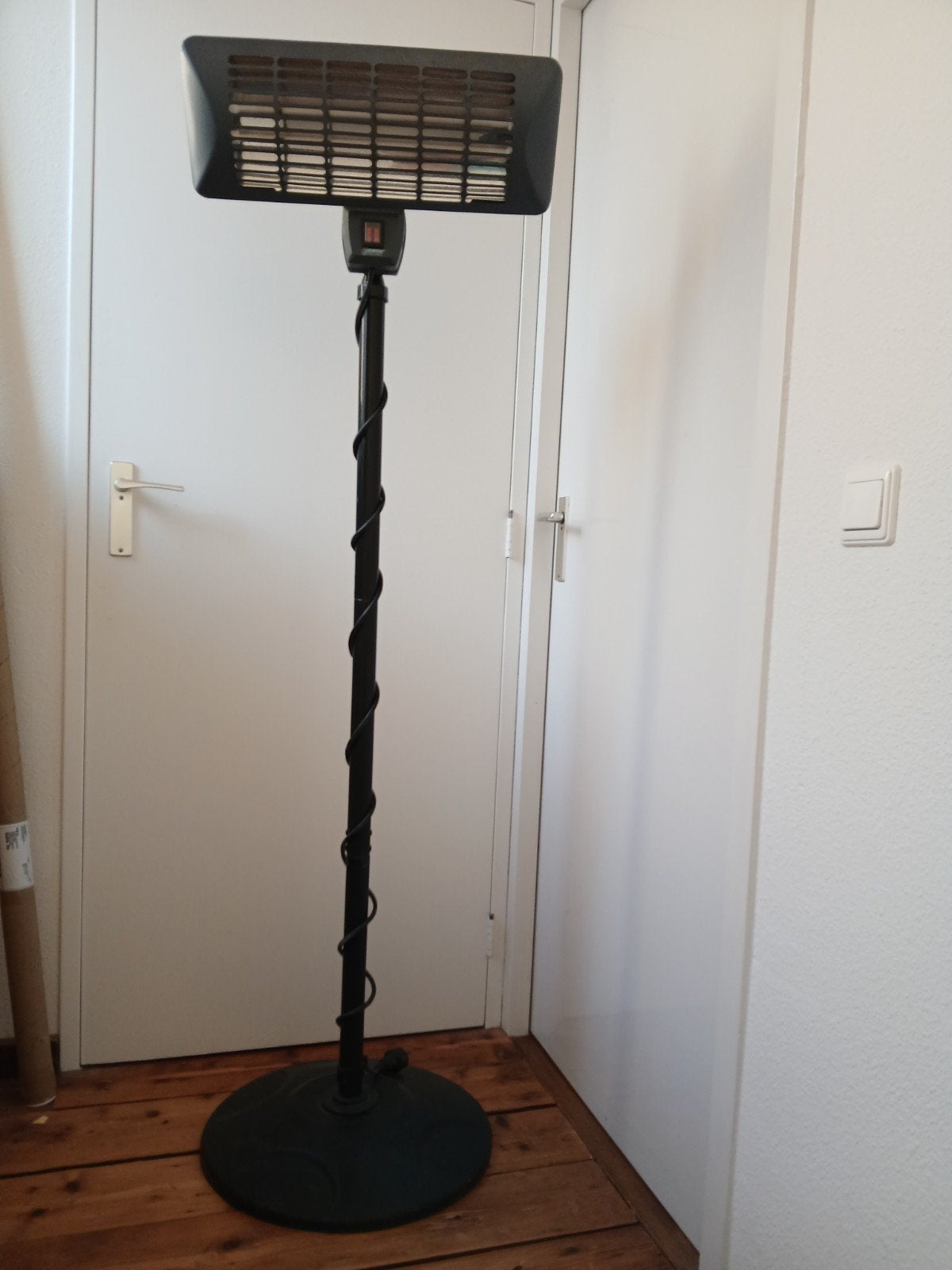 Eurom Q-time 2000W terrasverwarmer op standaard, Draaibaar, Gebruikt, Vloer, Ophalen