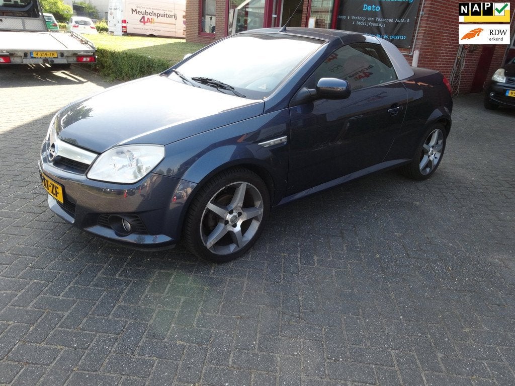 Opel Tigra TwinTop 1.4-16V Sport APK 19-5-2027, Auto's, Opel, Voorwielaandrijving, Gebruikt, 4 cilinders, Cabriolet