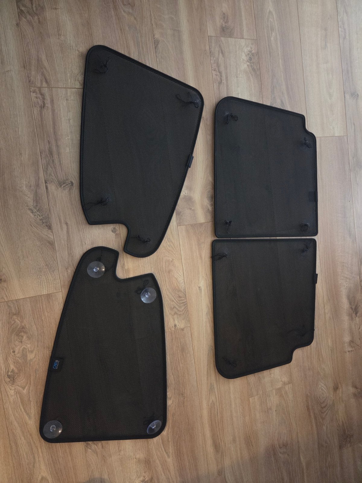 Zonnescherm  voor Citroën C1, Peugeot 107, Toyota Aygo, Ophalen
