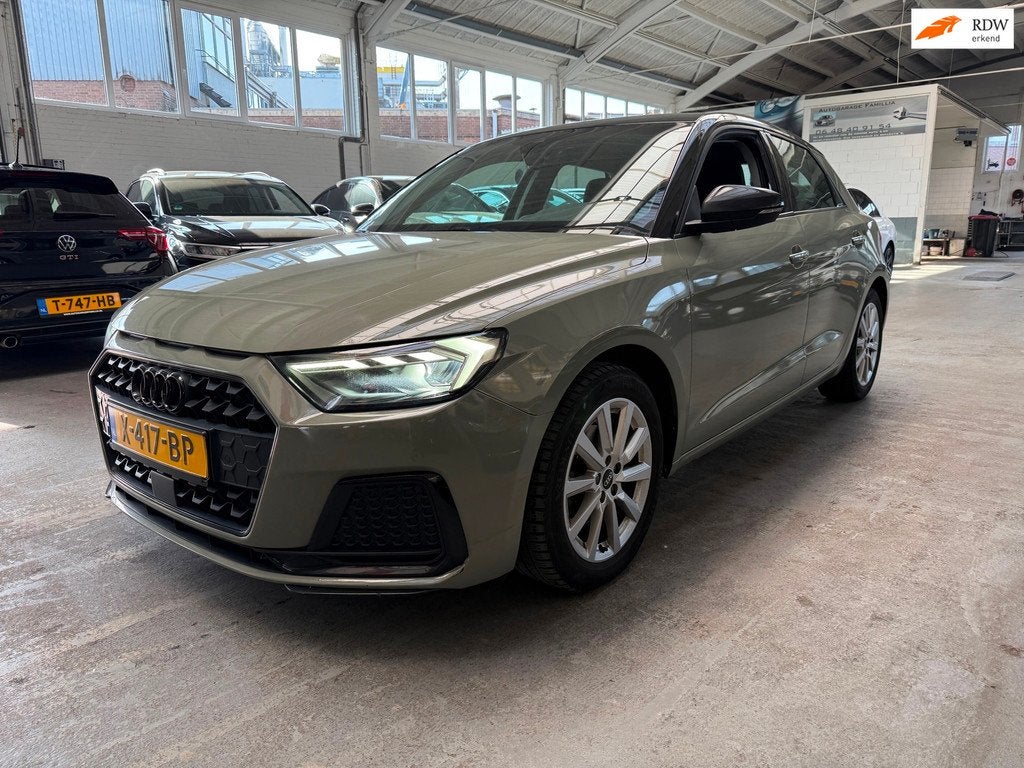 Audi A1 Sportback 30 TFSI epic Automaat/Keyyles/Camera…, Euro 6, Blauw, 116 pk, 49 €/maand