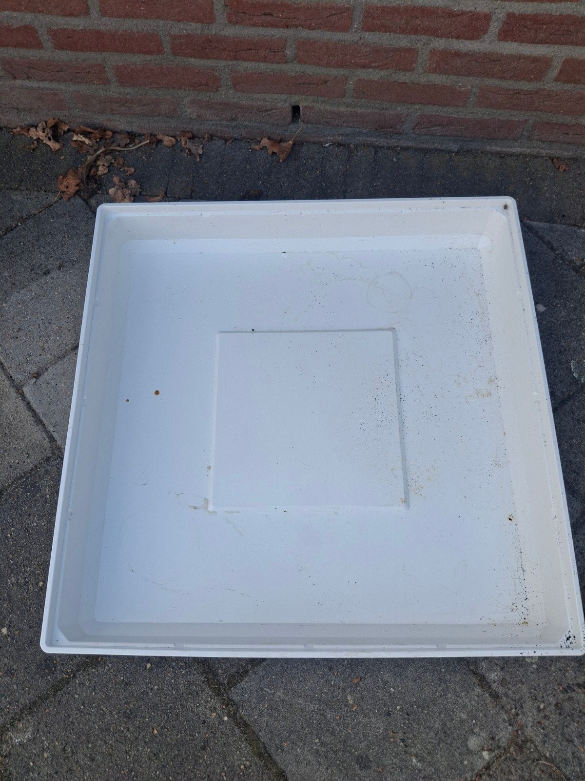 Te koop lekbak(wasmachine/werkplaats), Ophalen