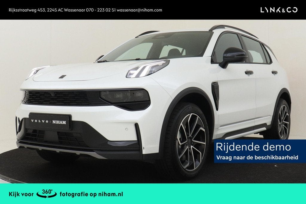 Lynk & Co 01 1.5 PHEV CORE *VOORRAAD VOORDEEL!* -CARPLAY|ADA, 1800 kg, Euro 6, 4 cilinders, Alcantara