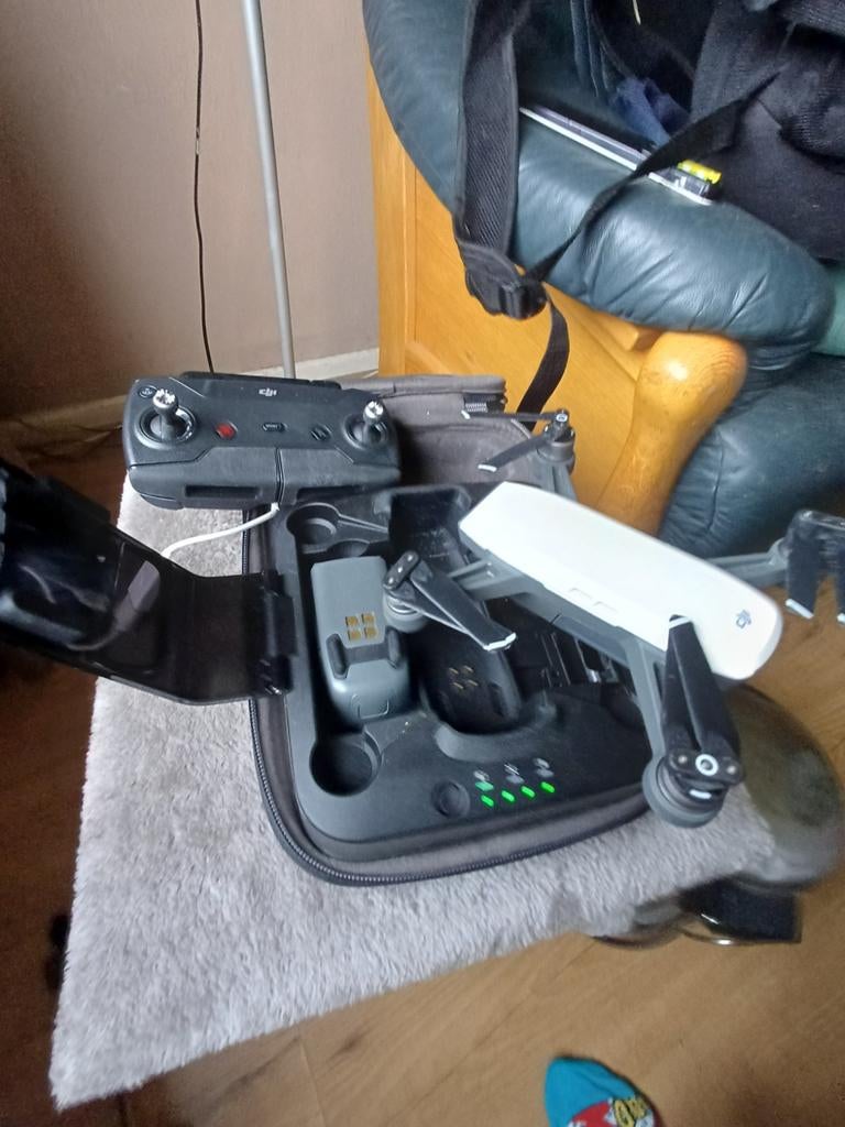 DJI Spark drone met portable lader, Ophalen of Verzenden, Nieuw