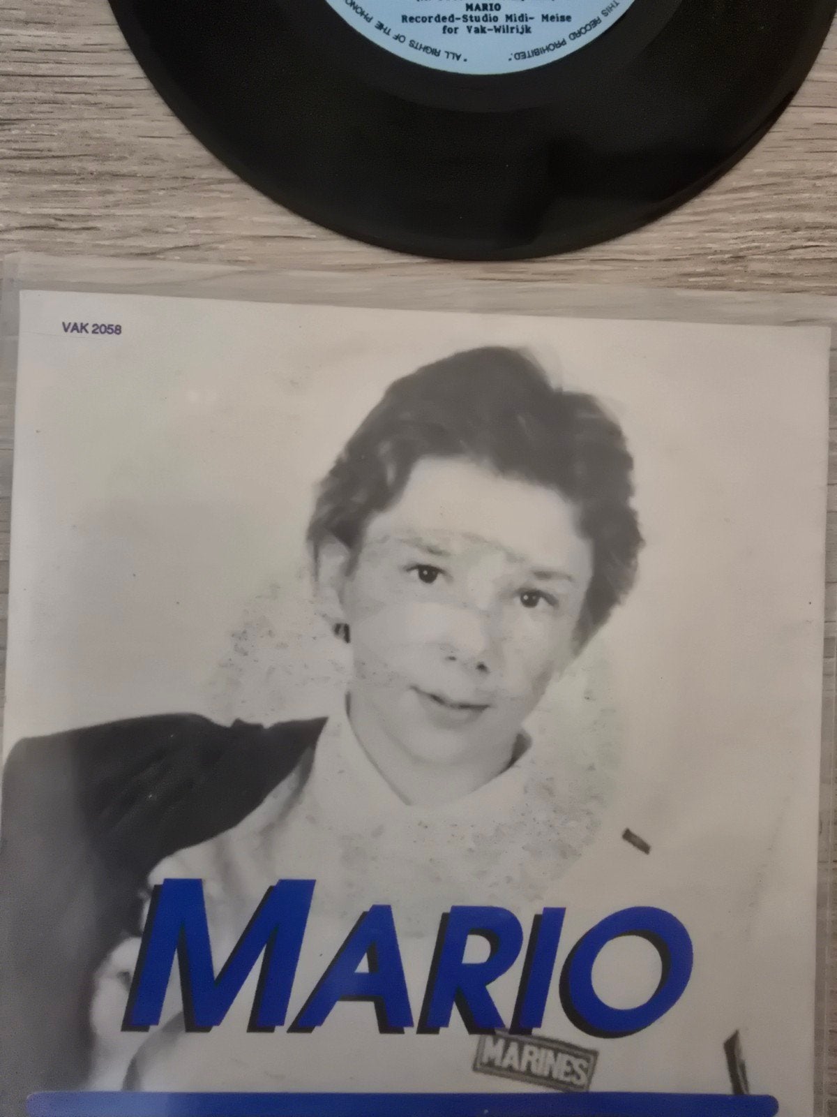 Mario/ ´k wil je vriendschap niet kwijt, Ophalen of Verzenden, Gebruikt, 7 inch, Levenslied of Smartlap