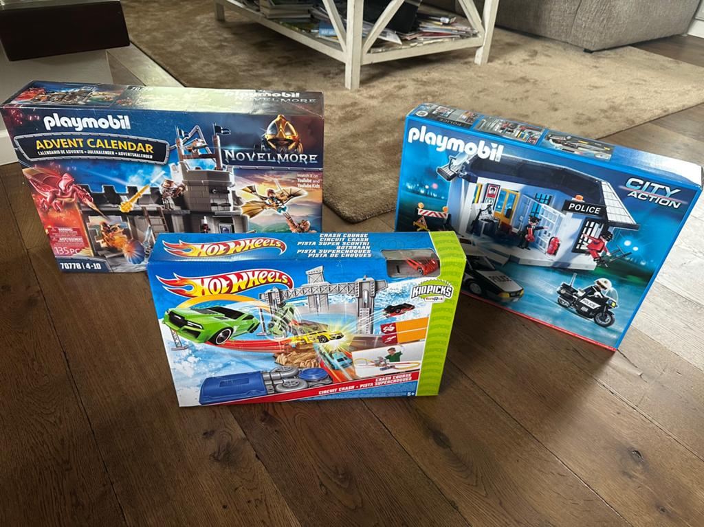 Nieuw speelgoed – Playmobil & Hot Wheels –  ongebruikt, Ophalen, Nieuw, Jongen