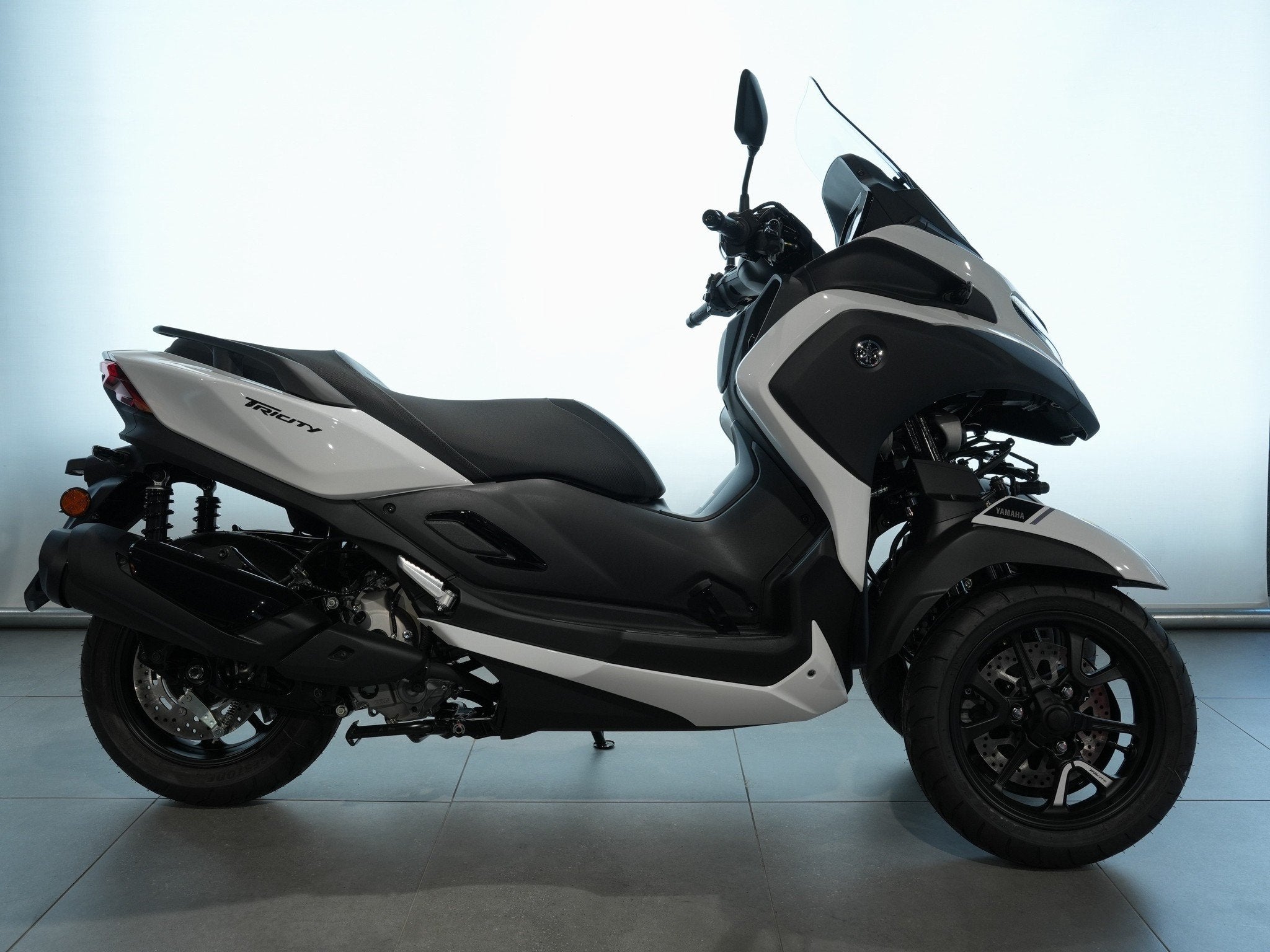 Yamaha TRICITY 300 (bj 2026), Motoren, Scooter, Klantenservice@yamaha-motor.nl, Koolhovenlaan 101
1119 NC  Schiphol-Rijk, NL, 12 t/m 35 kW