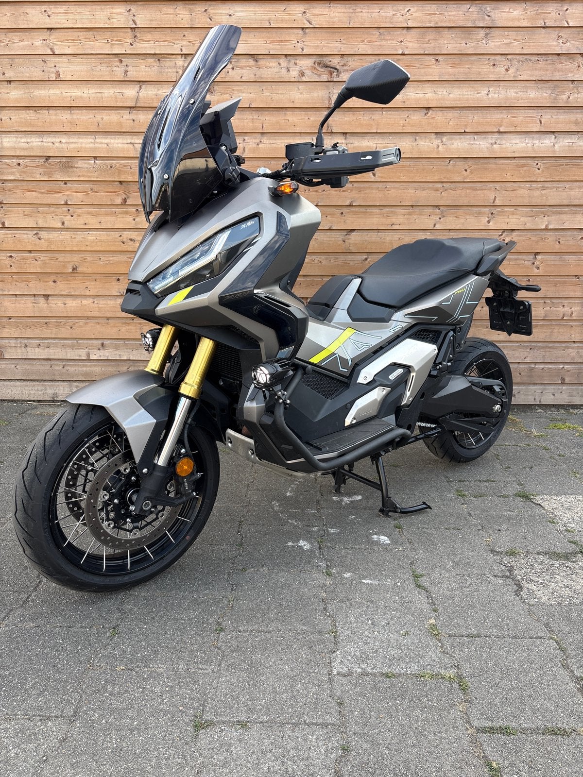 Honda X ADV 750 - met Akrapovic Uitlaat 2023 NIEUWSTAAT!, Motorrijbewijs A, 749 cc, Meer dan 35 kW, X-Adv