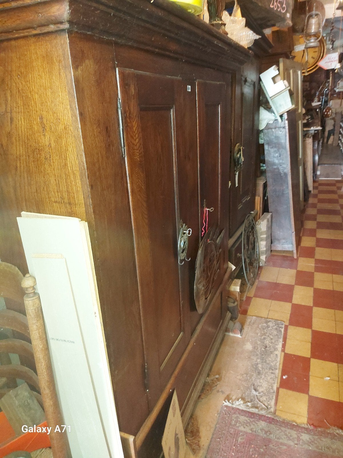 Antieke houten kasten en meubels tafels groot aanbod, Ophalen