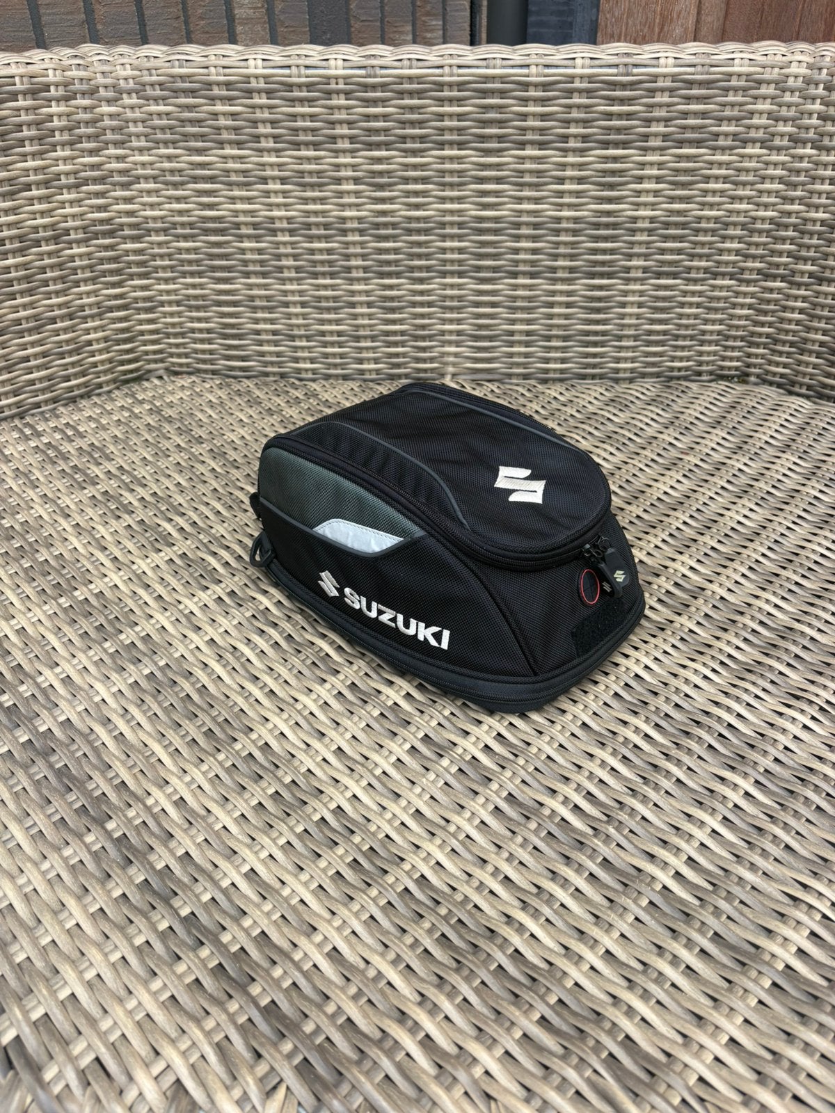SW Motech Suzuki Evo Daypack tanktas (5-9ltr), Motoren, Ophalen of Verzenden, Gebruikt