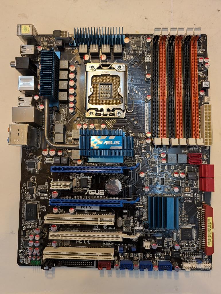 Set 3x X58 Moederbord: ASUS Sabertooth + P6T + MSI (LGA1366), Gebruikt, LGA 1366, DDR3, Ophalen of Verzenden