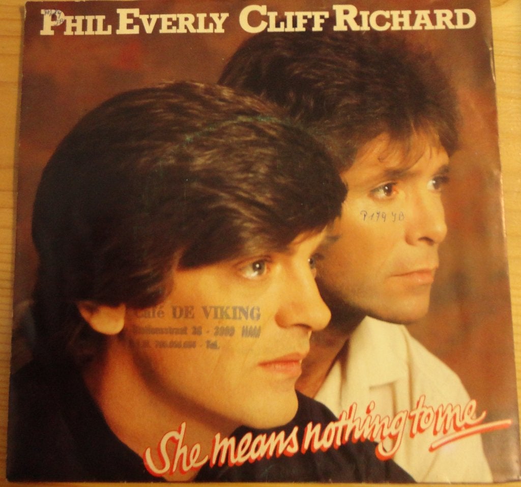 Phil Every & Cliff Richard > She means nothing to men, Gebruikt, 7 inch, Single, Ophalen of Verzenden