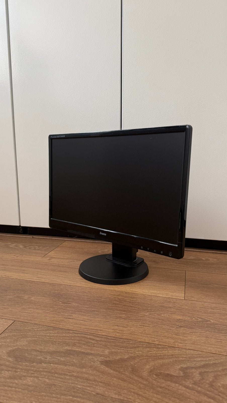 Iiyama ProLite E2273HDS 22 inch Full HD monitor met HDMI, Computers en Software, Monitoren, Ophalen, Kantelbaar, Full HD, Zo goed als nieuw