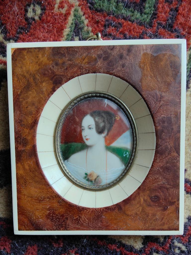 LIJSTJE MET PORTRET, Ophalen of Verzenden