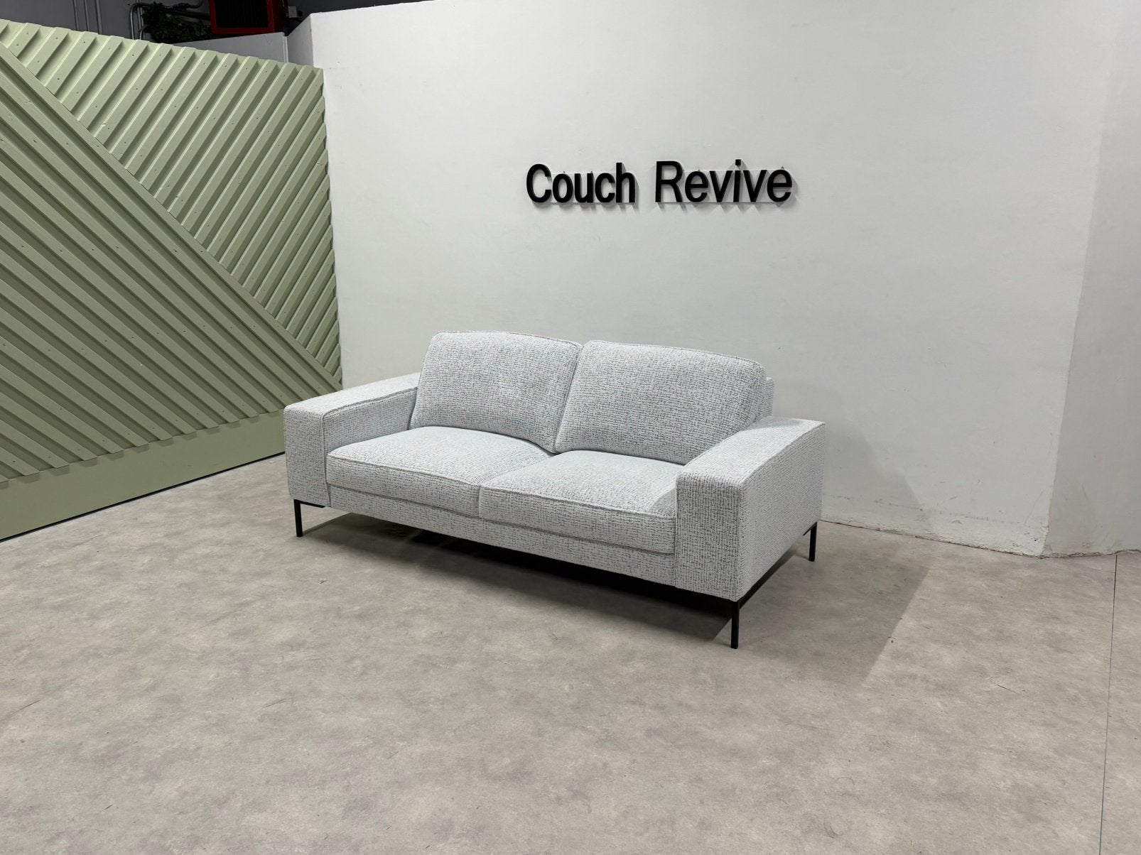 Montel Brooke Bank 210x95 | GRATIS LEVERING