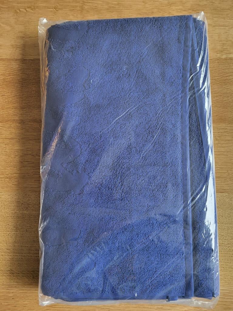 Nieuw strandlaken, Ophalen of Verzenden, Nieuw, Blauw, Handdoek