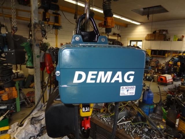 Demag kettingtakel type DKUN 500 kg kraannr 7, Ophalen, Zo goed als nieuw, Elektrisch