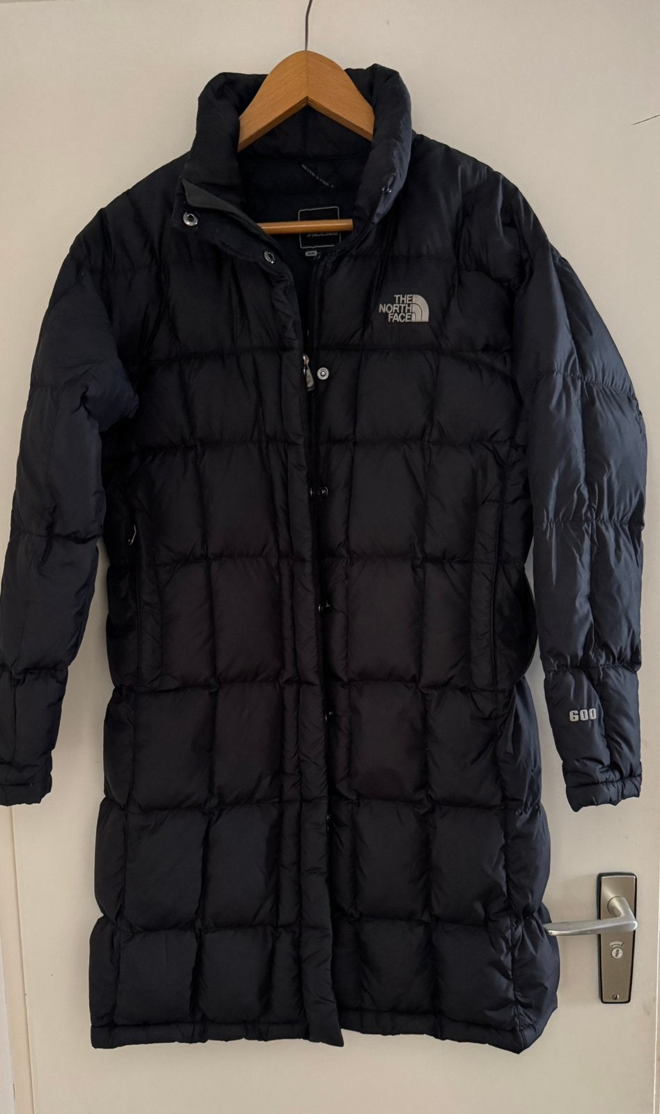 The north face winterjas donsgevuld maat M 38, Ophalen of Verzenden, Gedragen, Maat 38/40 (M), Zwart