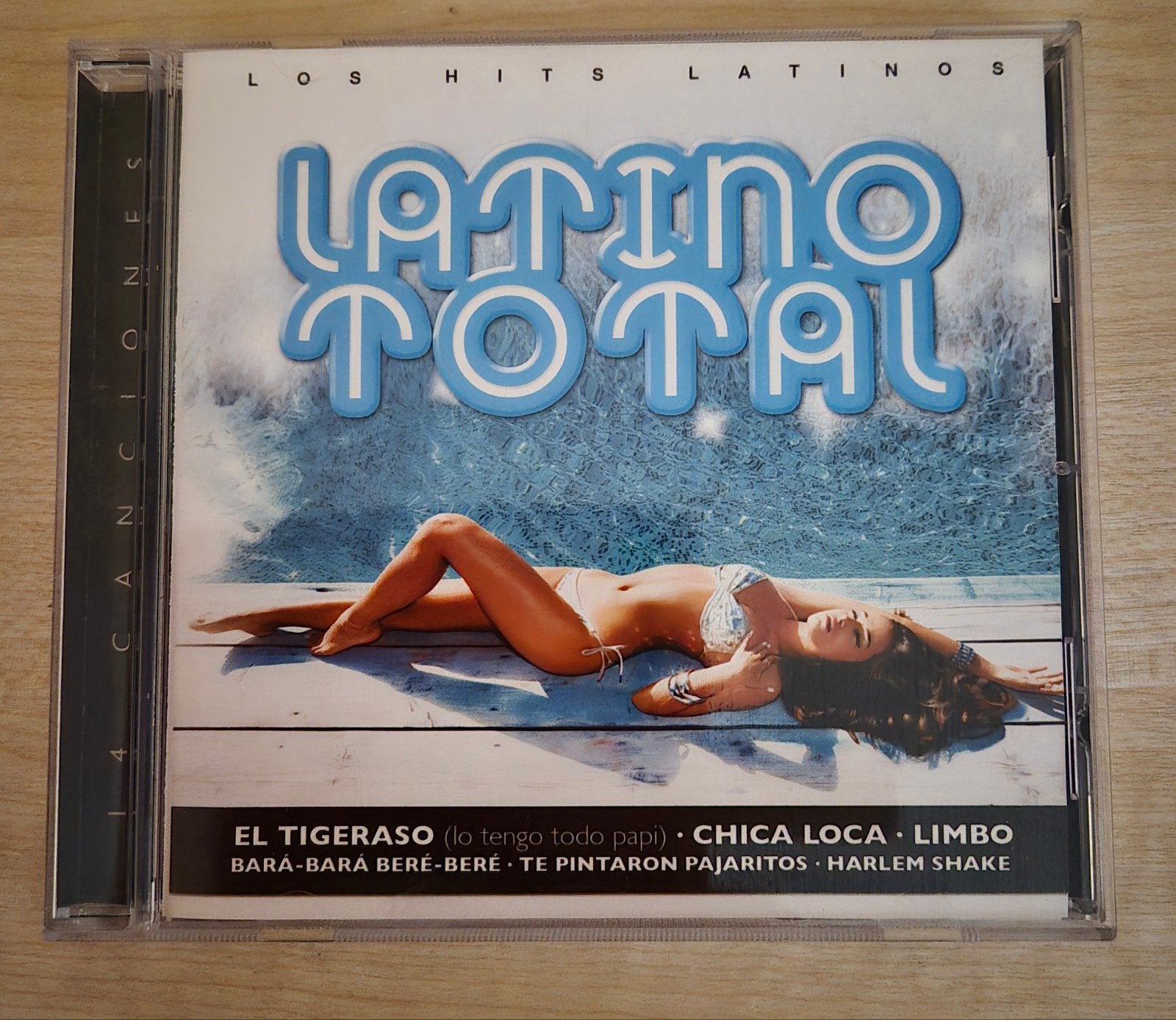 CD Latino Total (2013) – 14 heerlijke zomerhits, Ophalen of Verzenden, Zo goed als nieuw