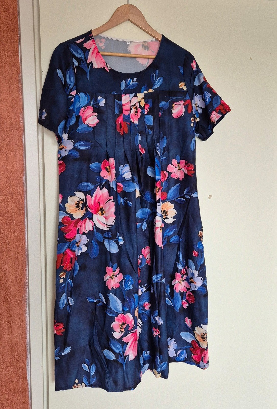 Nieuwe bloemenjurk XL - Perfect voor de zomer!, Meerkleurig, Maat 46/48 (XL) of groter, Nieuw, Ophalen of Verzenden